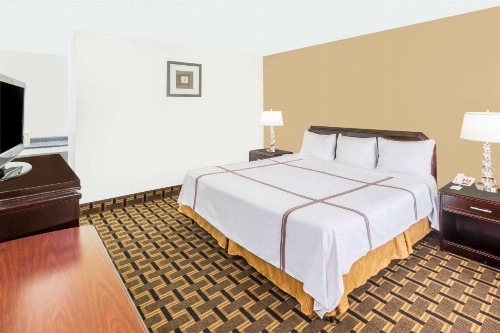 Travelodge by Wyndham Shreveport LA image 6